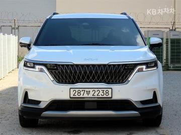 Kia Carnival Gasoline 9-Seater Prestige — foto 1