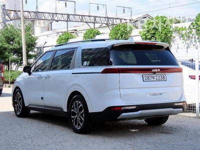 Kia Carnival — miniaturë 3