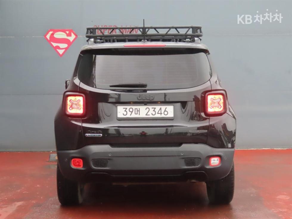 Jeep Renegade — miniaturë 4