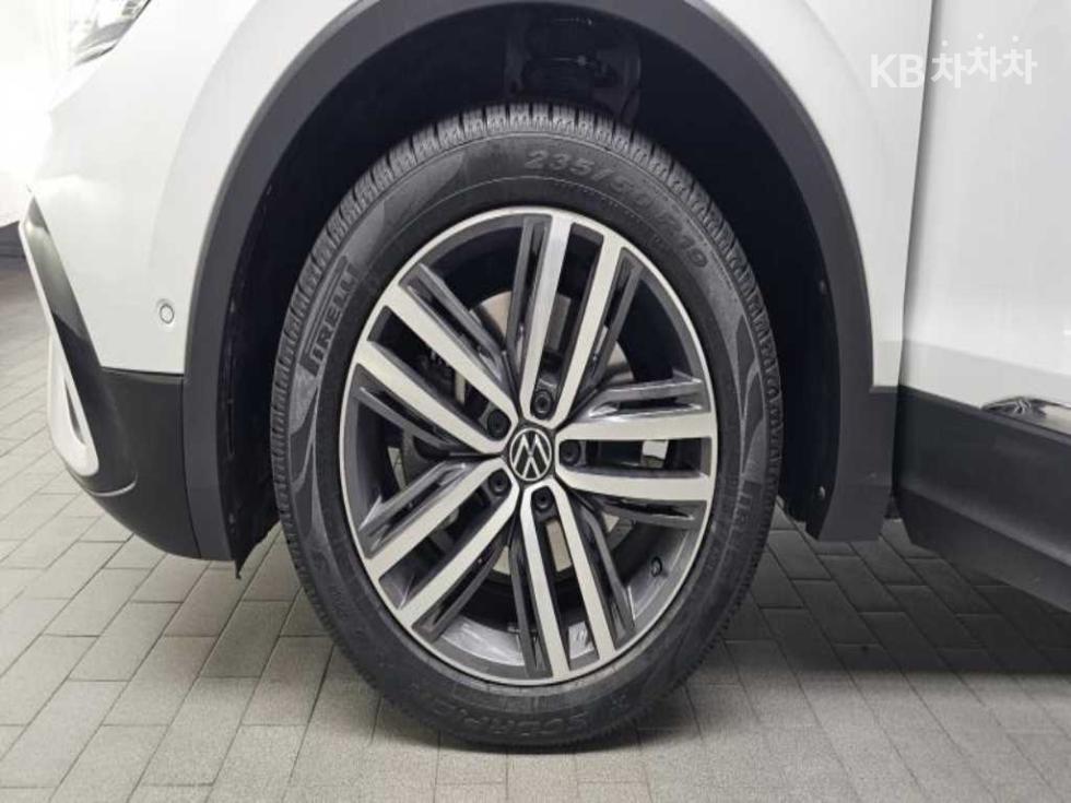 Volkswagen Tiguan — miniaturë 5