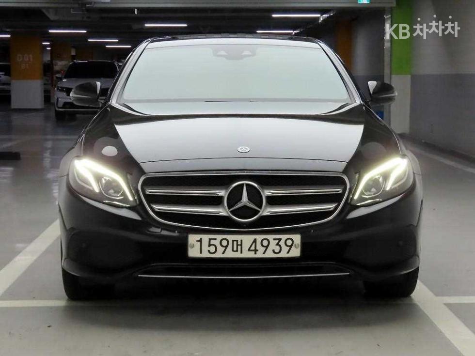 مرسيدس E-Class