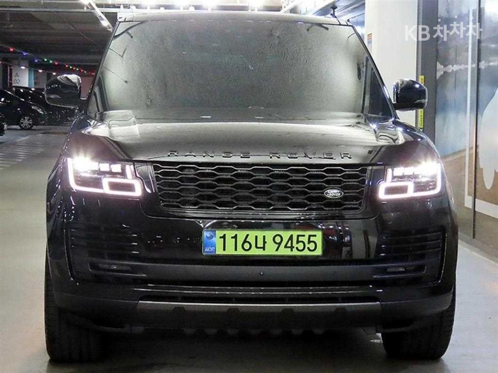 2021 Land Rover Used Car photo