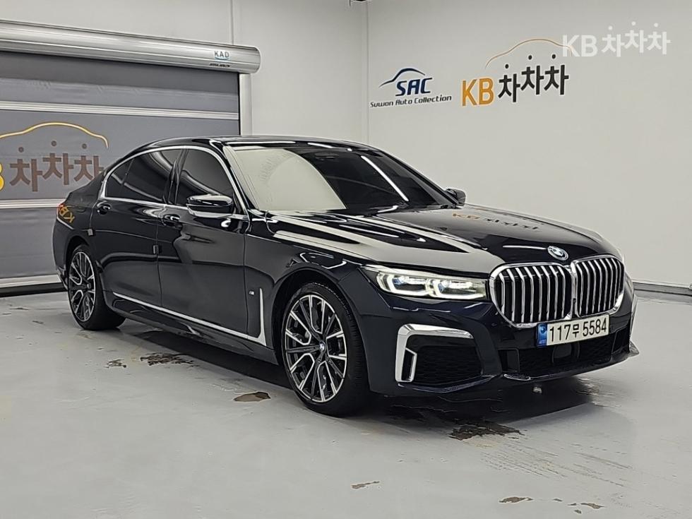 2021 BMW BMW 7 (G11) photo