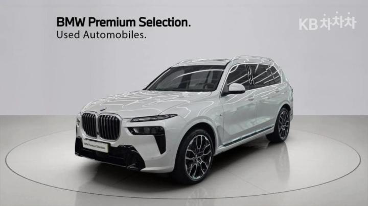 BMW X7 xDrive 40i — foto 1