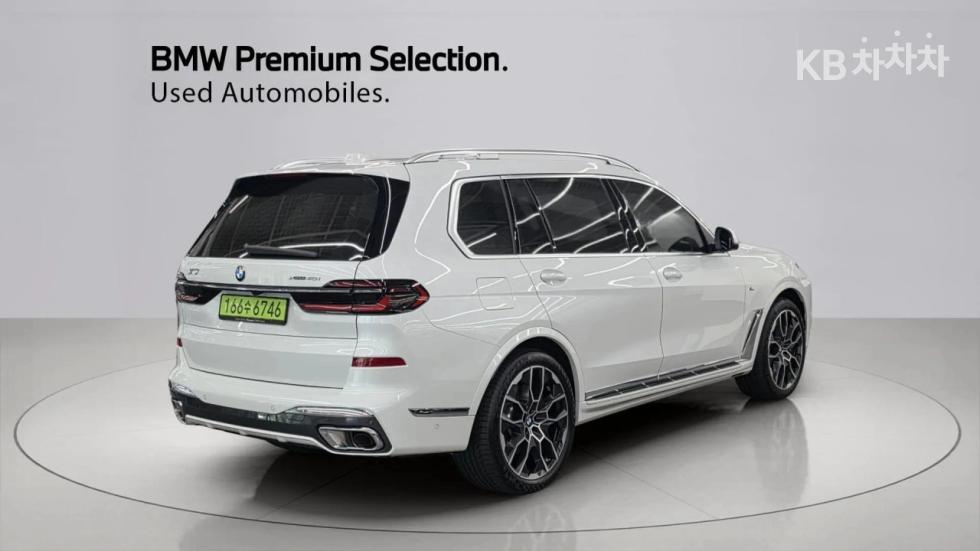 BMW X7 — miniaturë 2