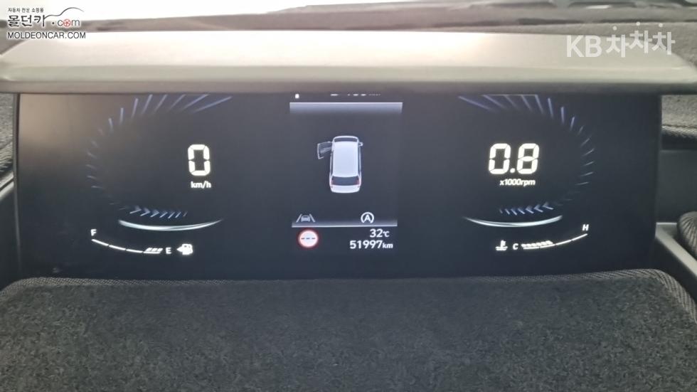 Hyundai Staria — miniaturë 5