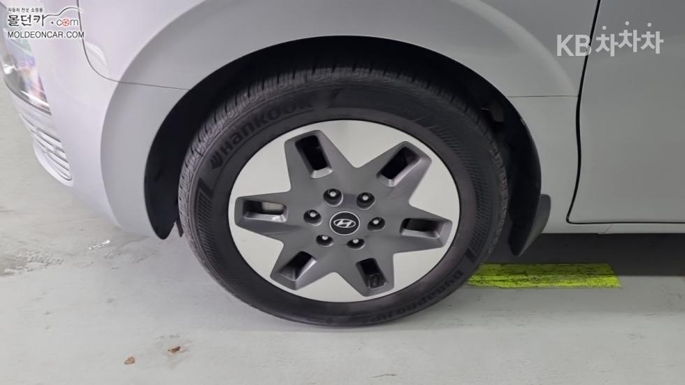 Hyundai Staria — miniaturë 6