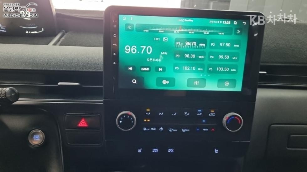 Hyundai Staria — miniaturë 12