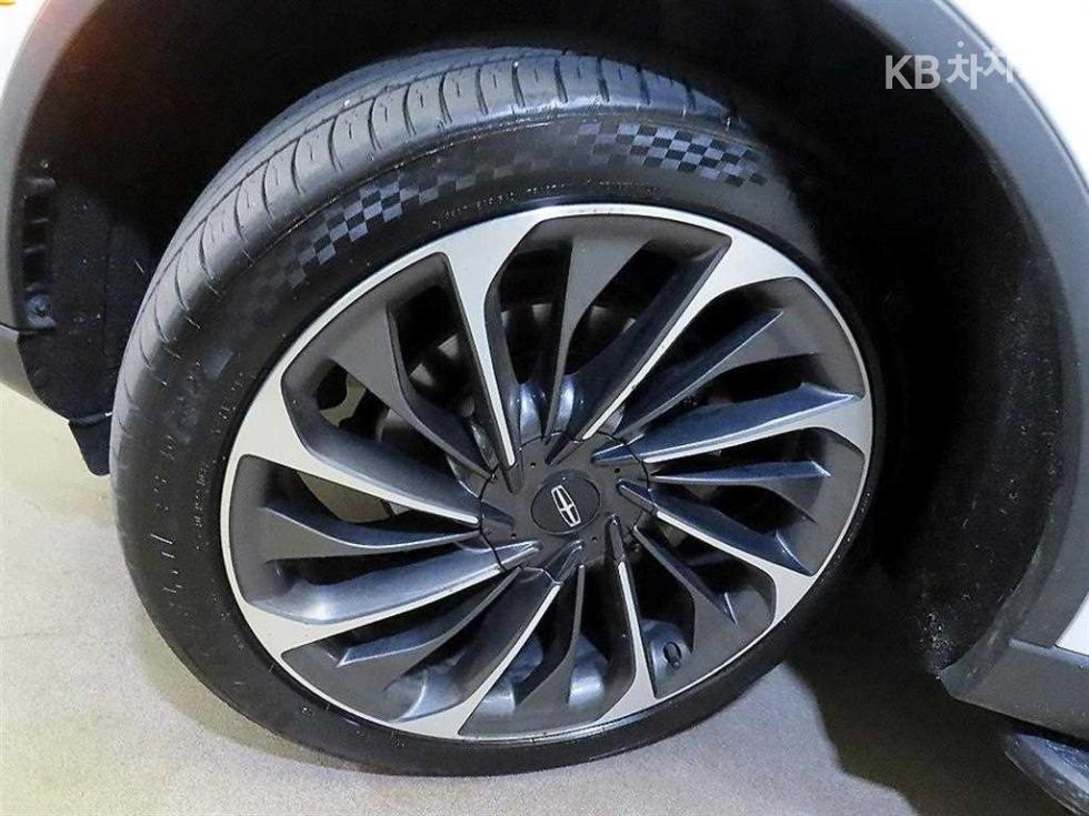 2023 Lincoln 2(U611) photo