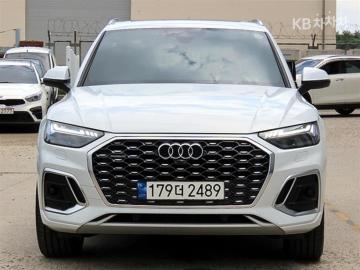 Audi Q5 45 TFSI quattro Sportback — foto 1