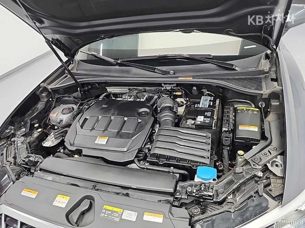 2022 Audi The New Q3(F3) photo
