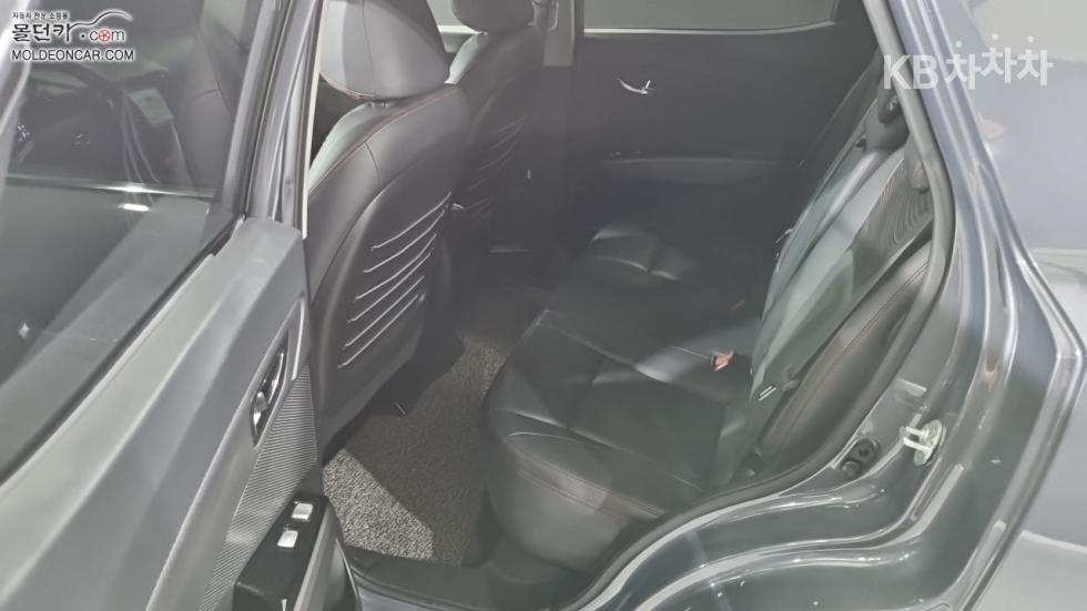 SsangYong Tivoli — miniaturë 10