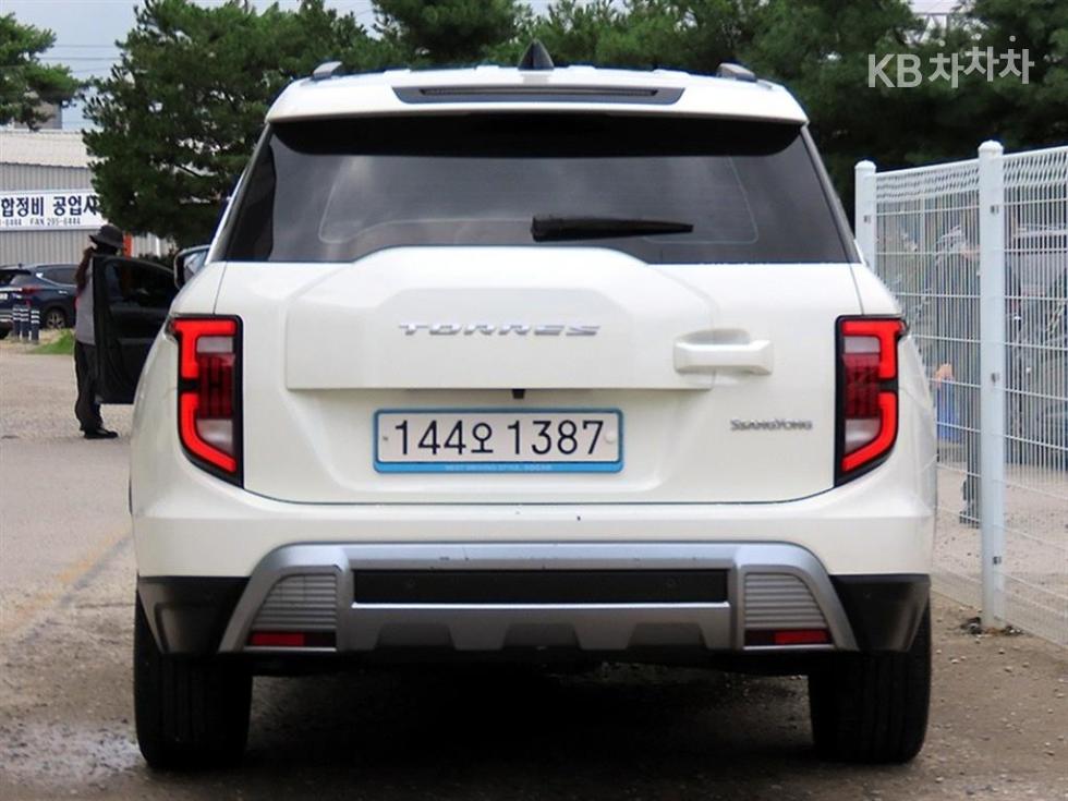 SsangYong Torres — miniaturë 4