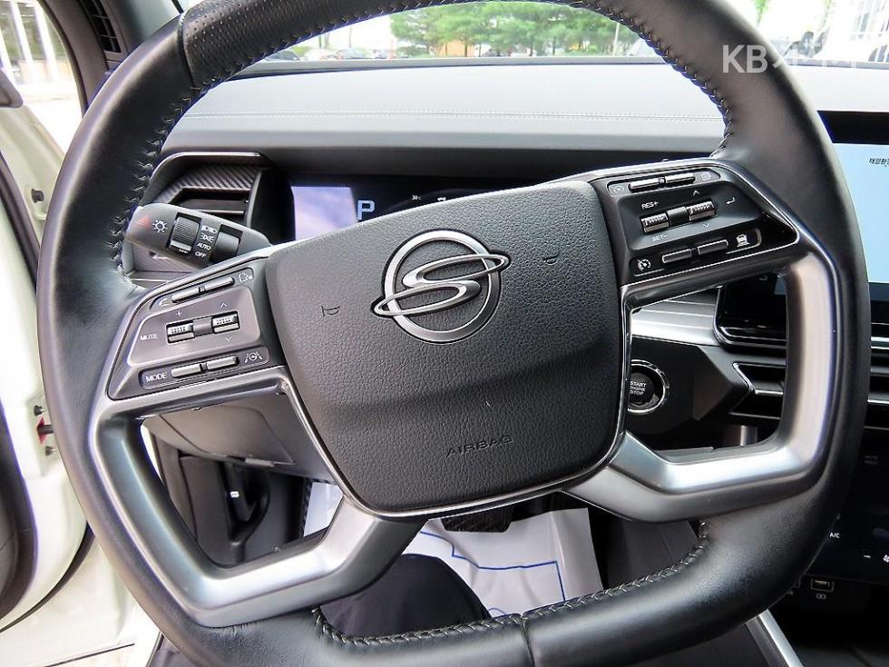 SsangYong Torres — miniaturë 8
