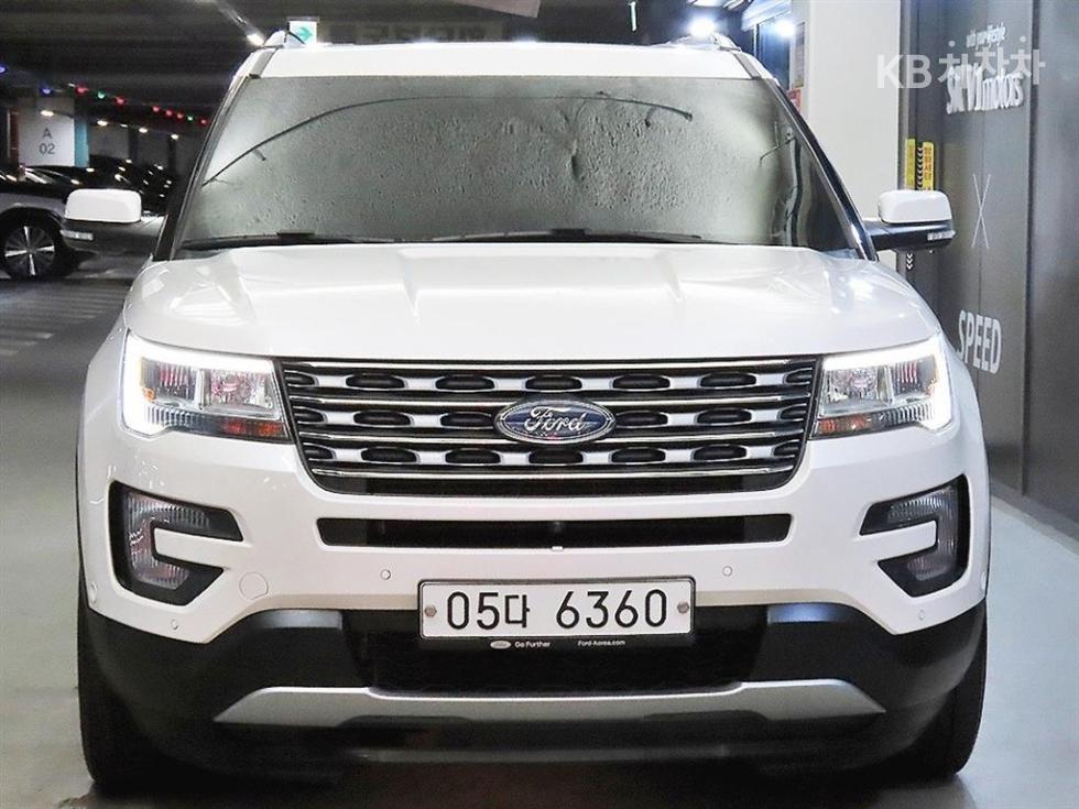 Ford Explorer — miniaturë 2