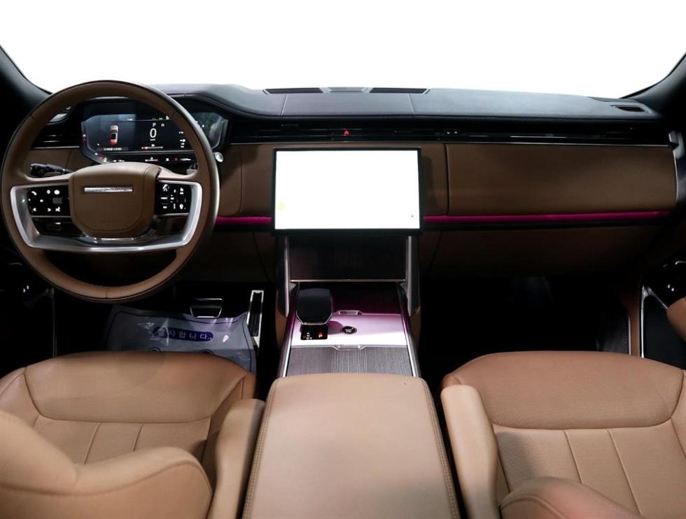 Land Rover Range Rover — miniaturë 5