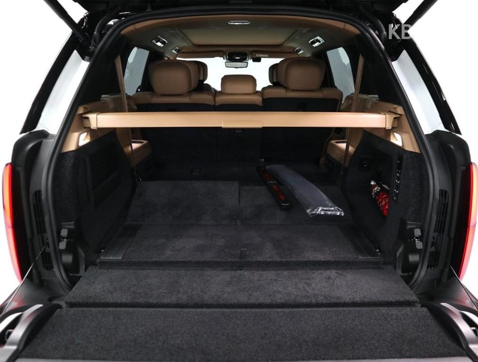 Land Rover Range Rover — miniaturë 17