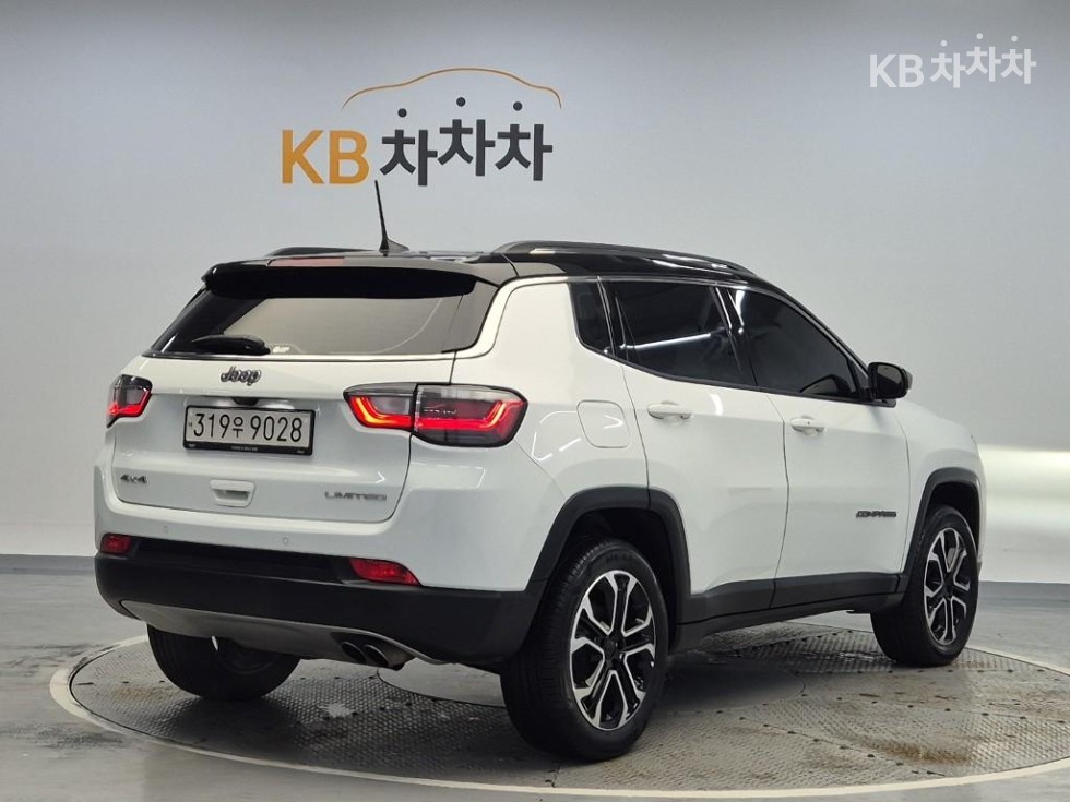 Jeep Compass — miniaturë 4