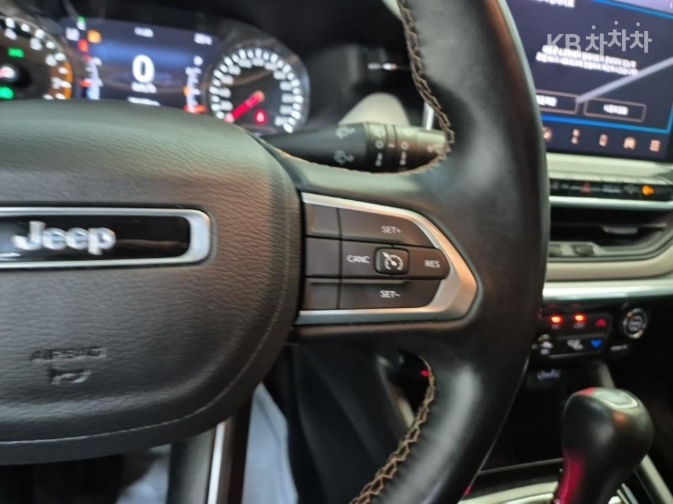 Jeep Compass — miniaturë 16
