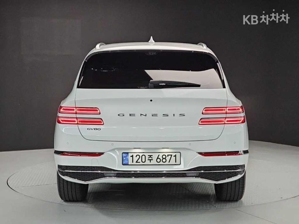 2024 Genesis GV80 photo