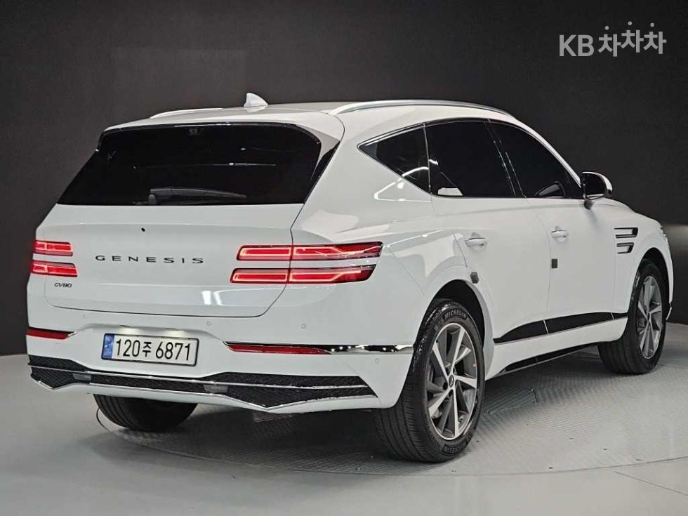 2024 Genesis GV80 photo