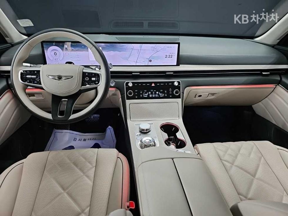 2024 Genesis GV80 photo