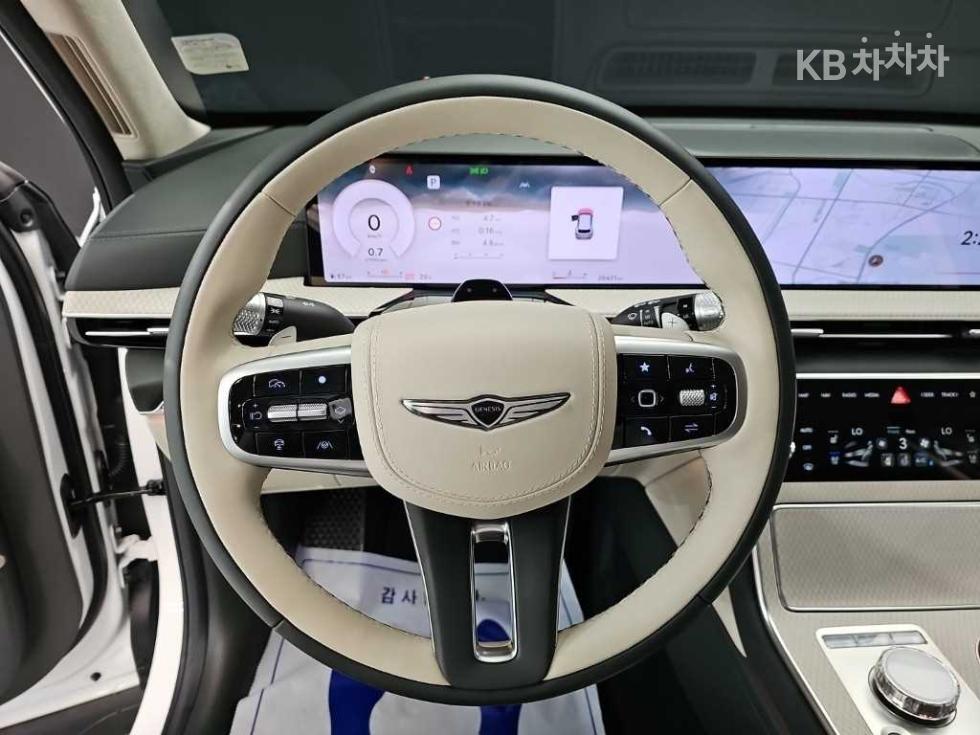 2024 Genesis GV80 photo