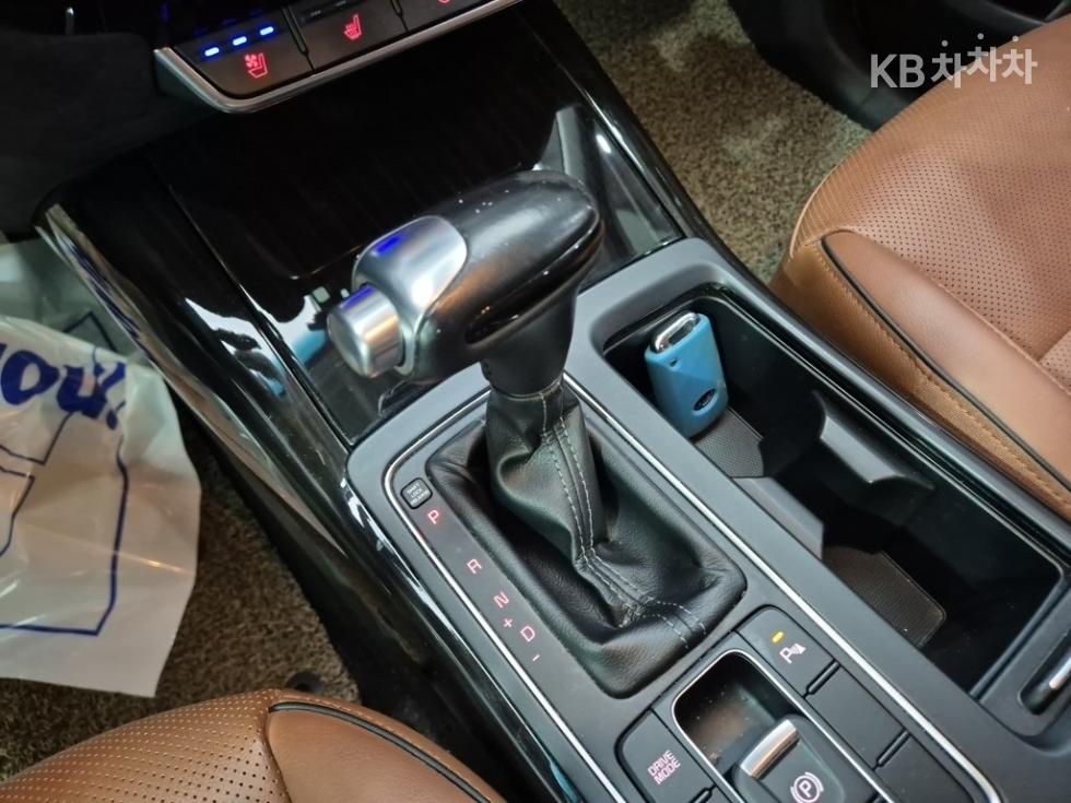 Kia Sorento — miniaturë 8