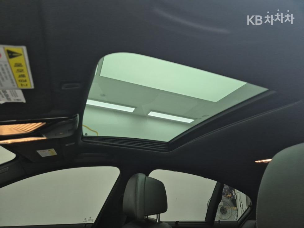 BMW 5er — miniaturë 13