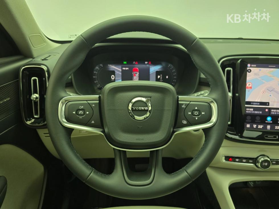 Volvo XC40 — miniaturë 12