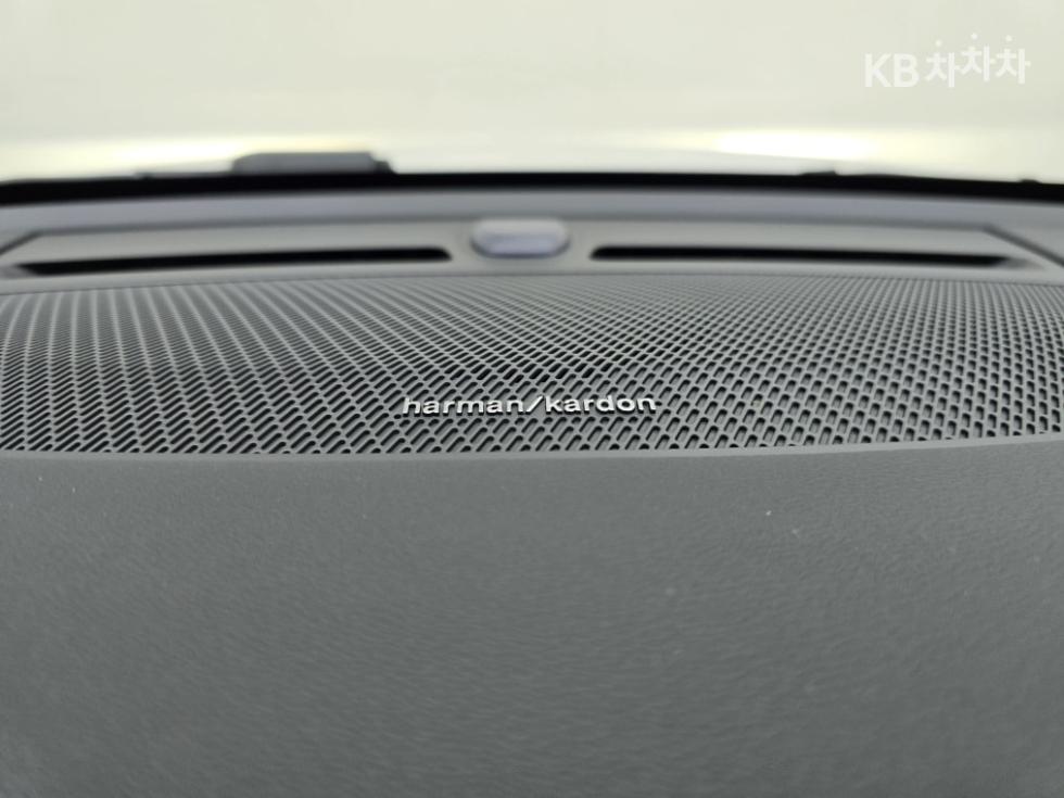 Volvo XC40 — miniaturë 20