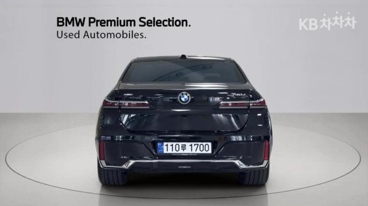 BMW 7er — miniaturë 4