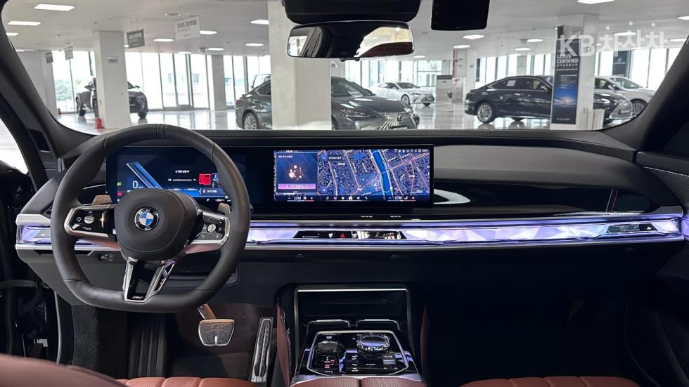 BMW 7er — miniaturë 7