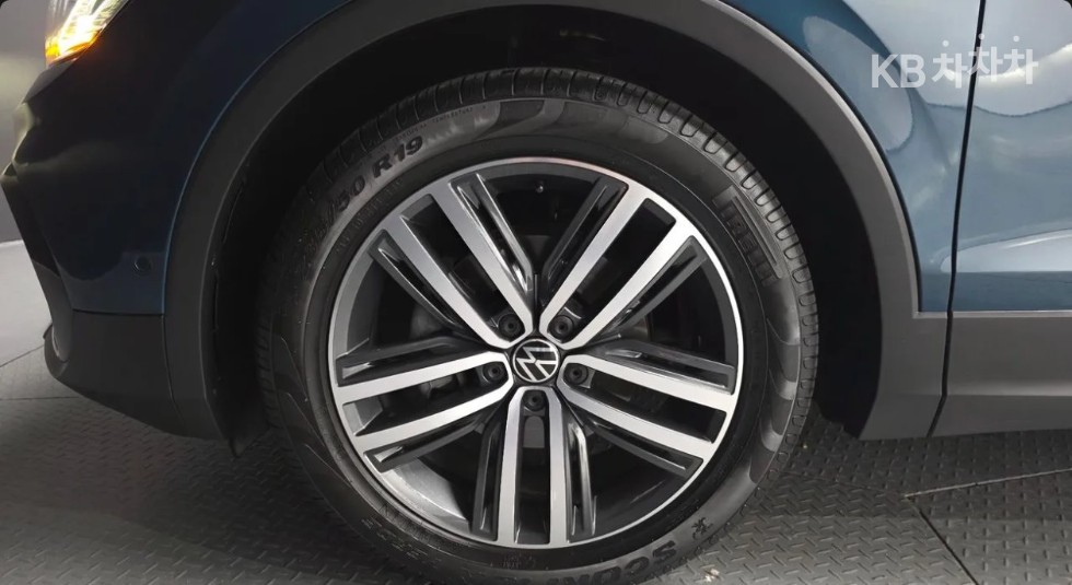 Volkswagen Tiguan — miniaturë 5