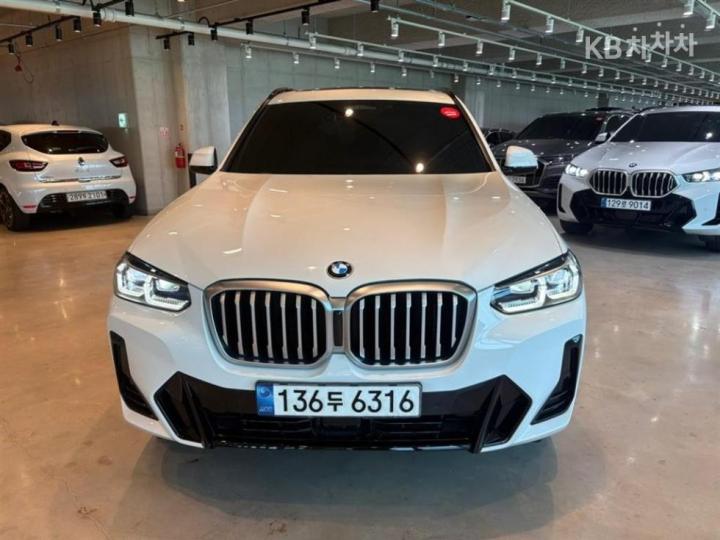 BMW X3 xDrive 20i — foto 1