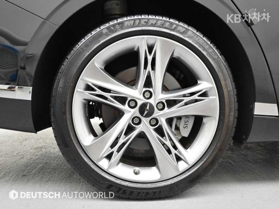 2022 Genesis G90(RS4) photo