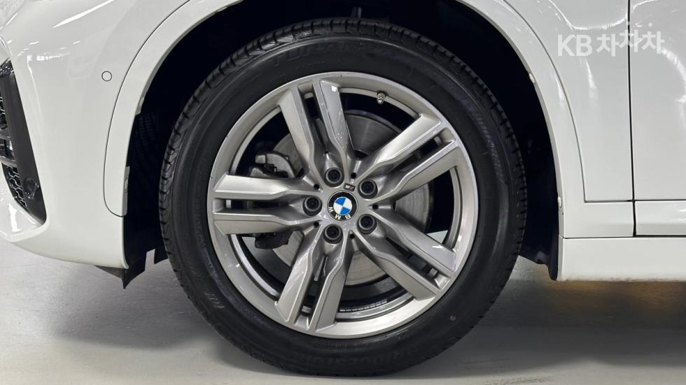 BMW X1 — miniaturë 5