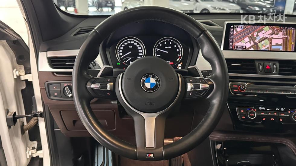 BMW X1 — miniaturë 16