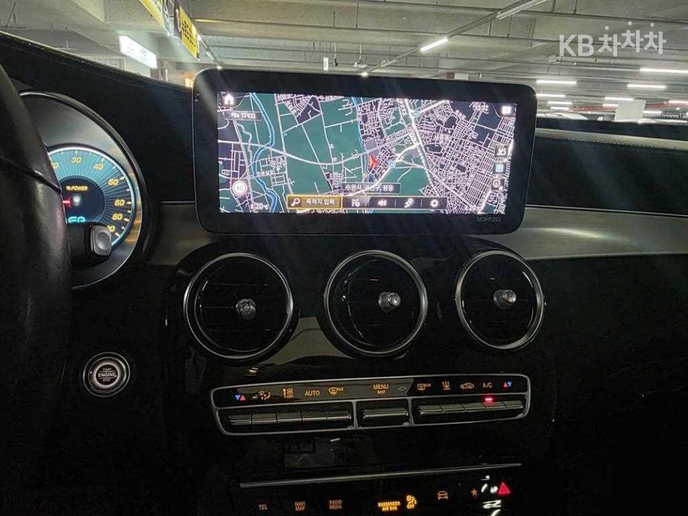 Mercedes-Benz GLC — miniaturë 14