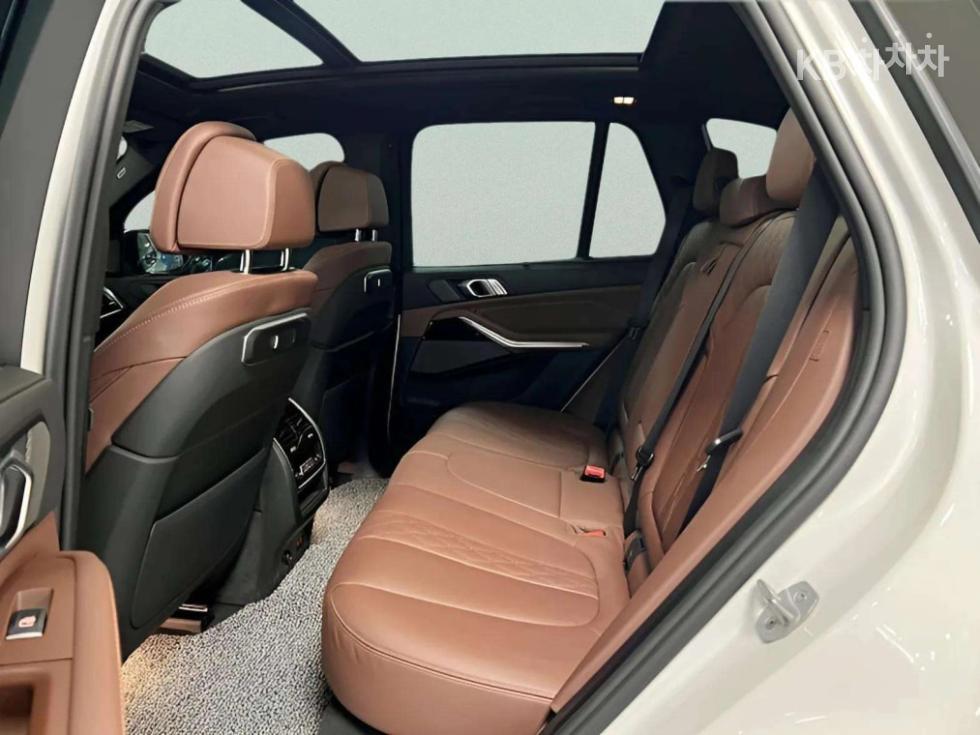 BMW X5 — miniaturë 5
