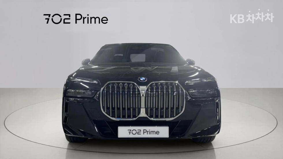 BMW i7 — miniaturë 7