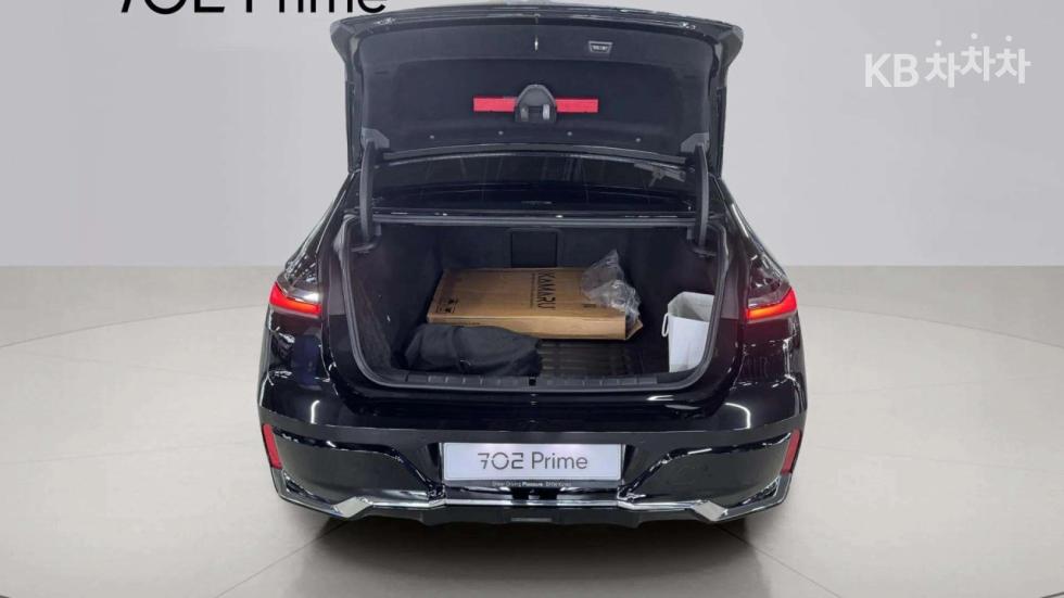 BMW i7 — miniaturë 8