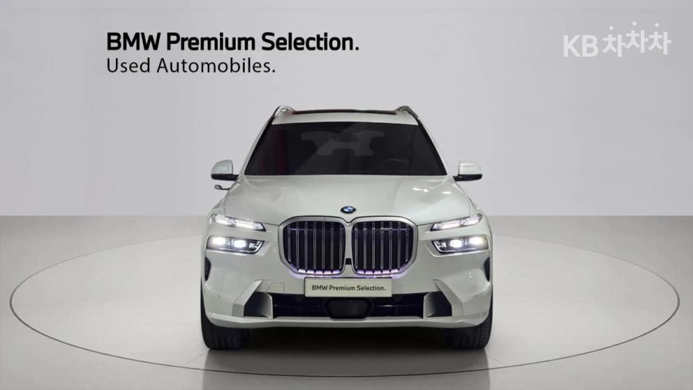 BMW X7 — miniaturë 3