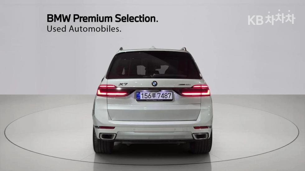 BMW X7 — miniaturë 4