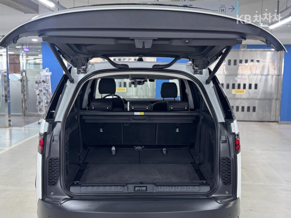Land Rover Discovery Sport — miniaturë 8