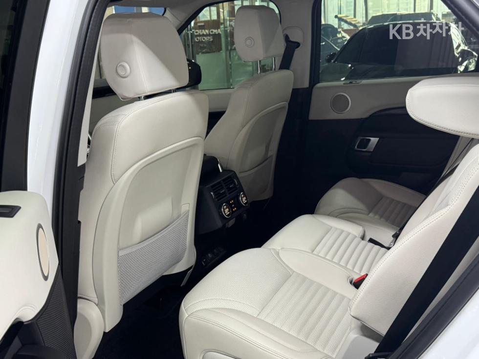 Land Rover Discovery Sport — miniaturë 10