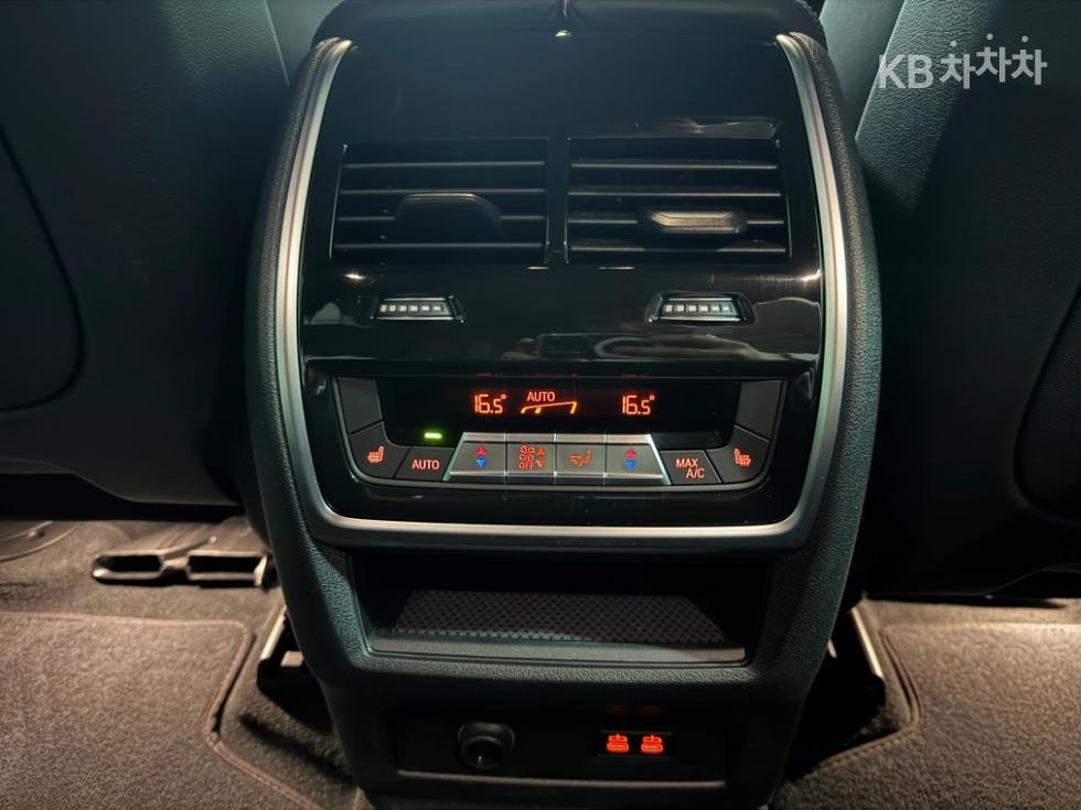 BMW X5 — miniaturë 16