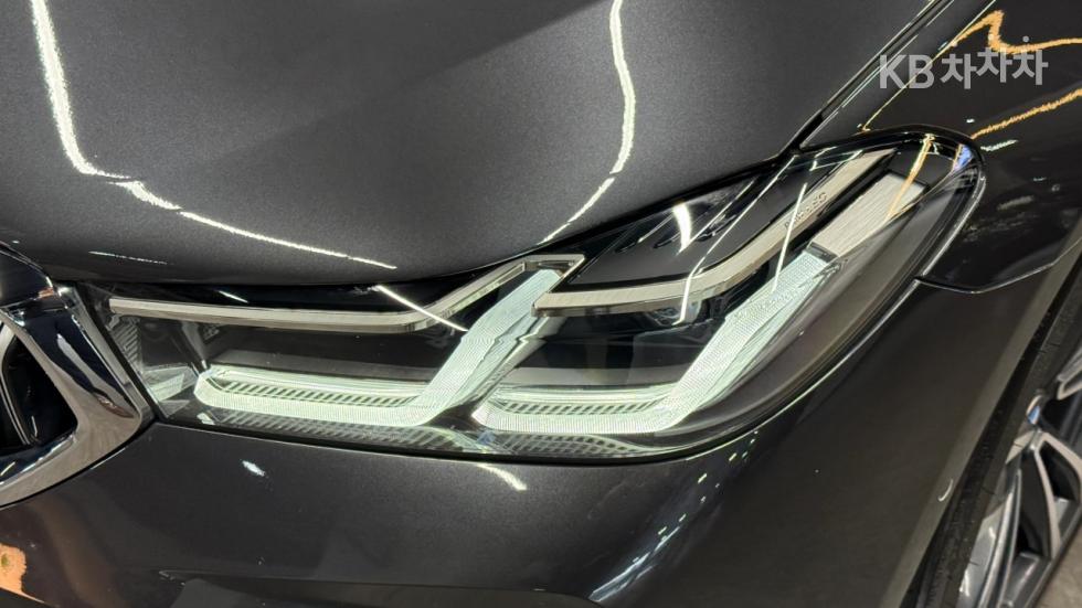 2023 BMW BMW photo