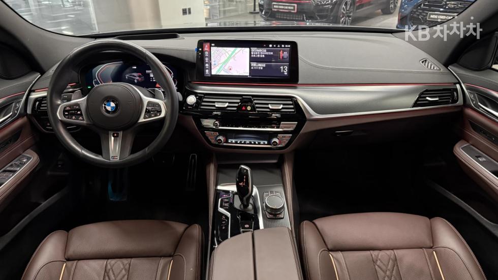 2023 BMW BMW photo
