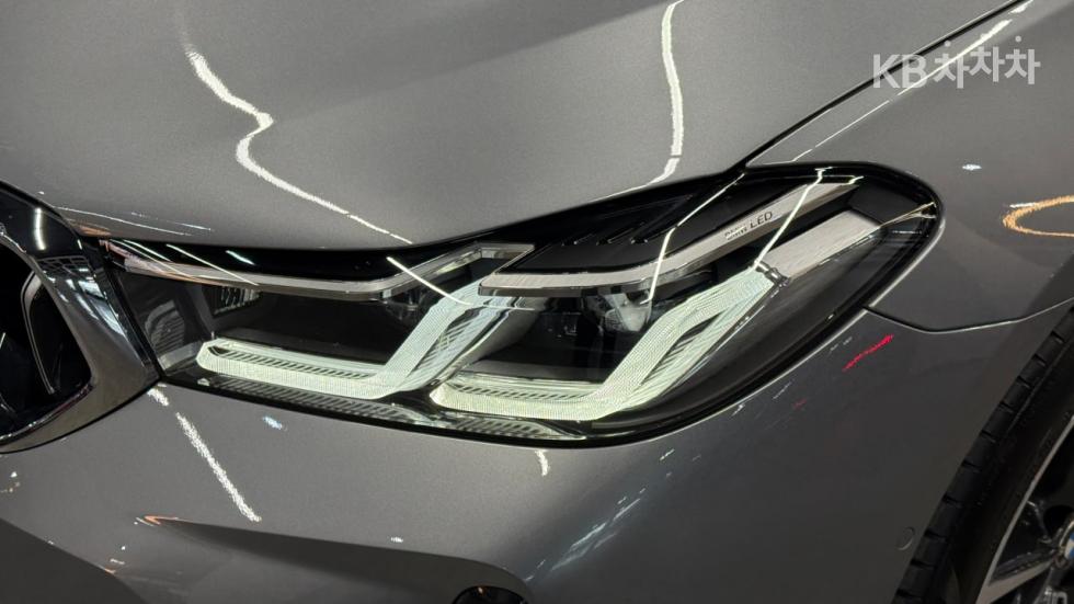 2023 BMW BMW photo